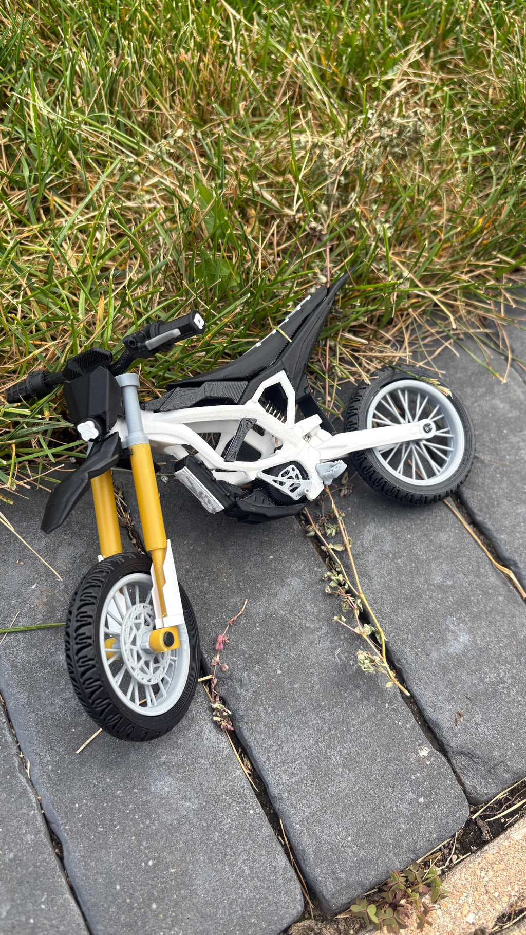 Mini Surron Ultra bee