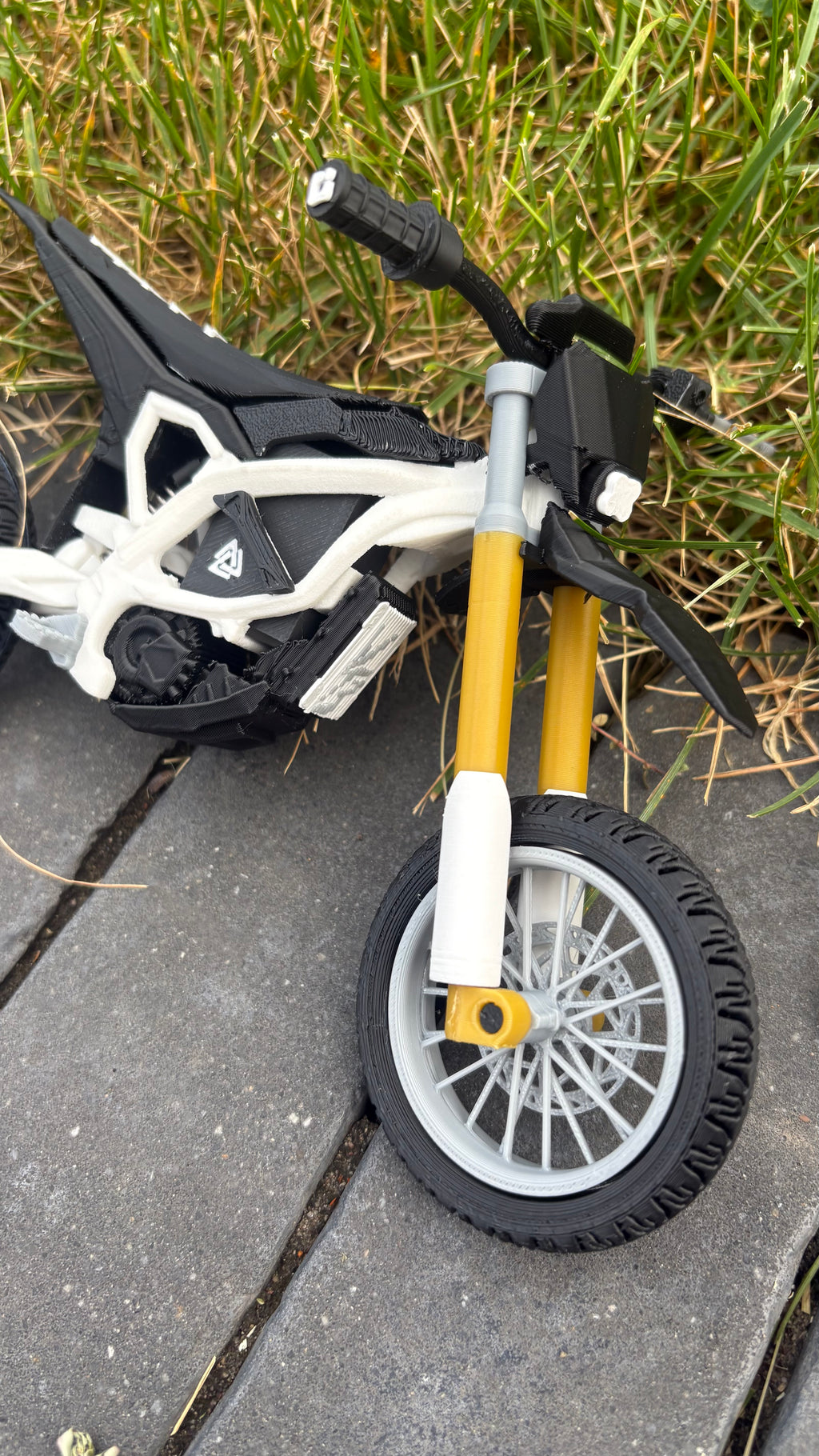 Mini Surron Ultra bee