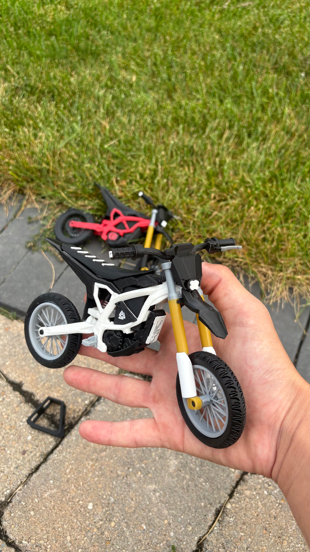 Mini Surron Ultra bee
