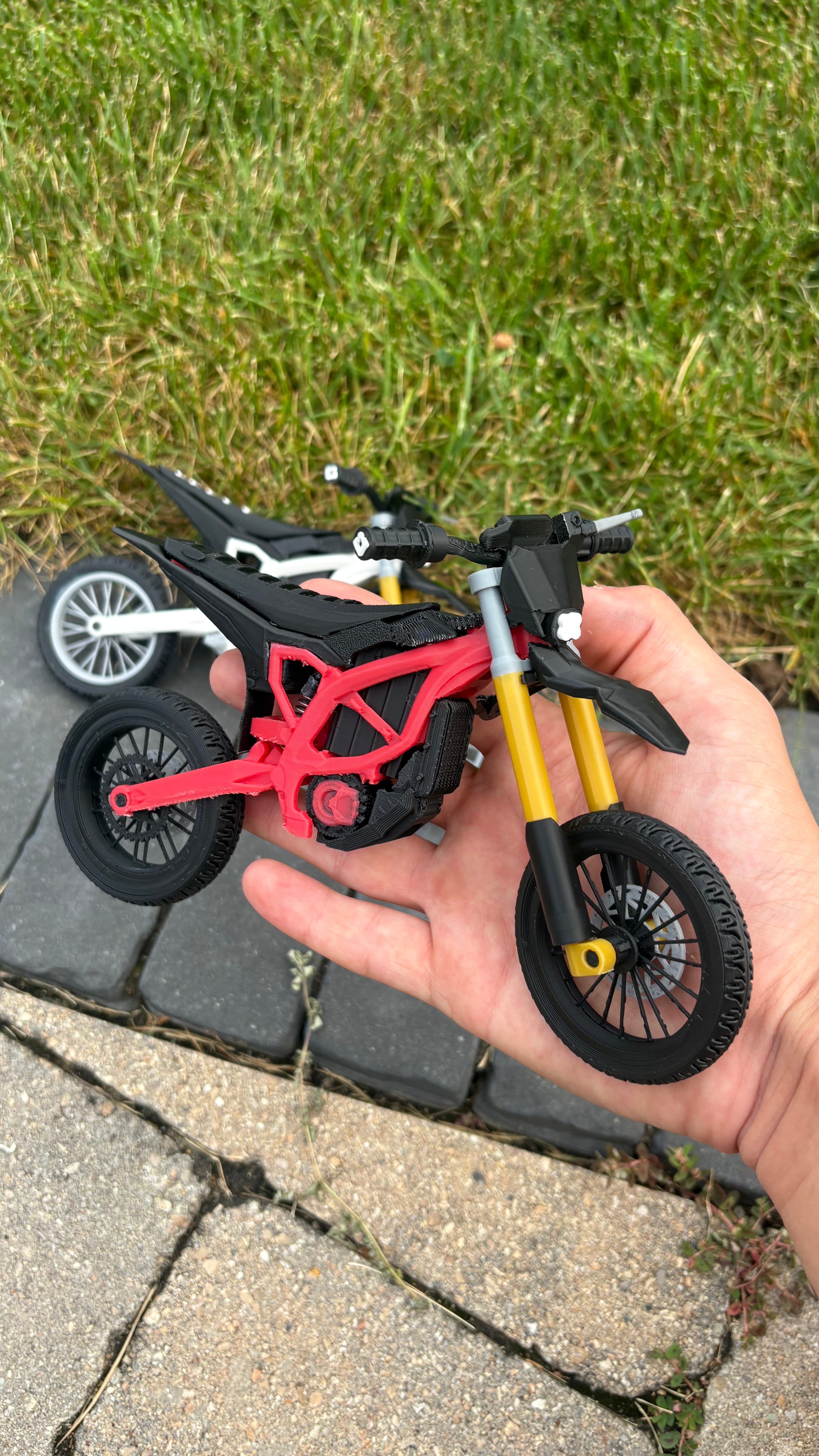 Mini Surron Ultra bee