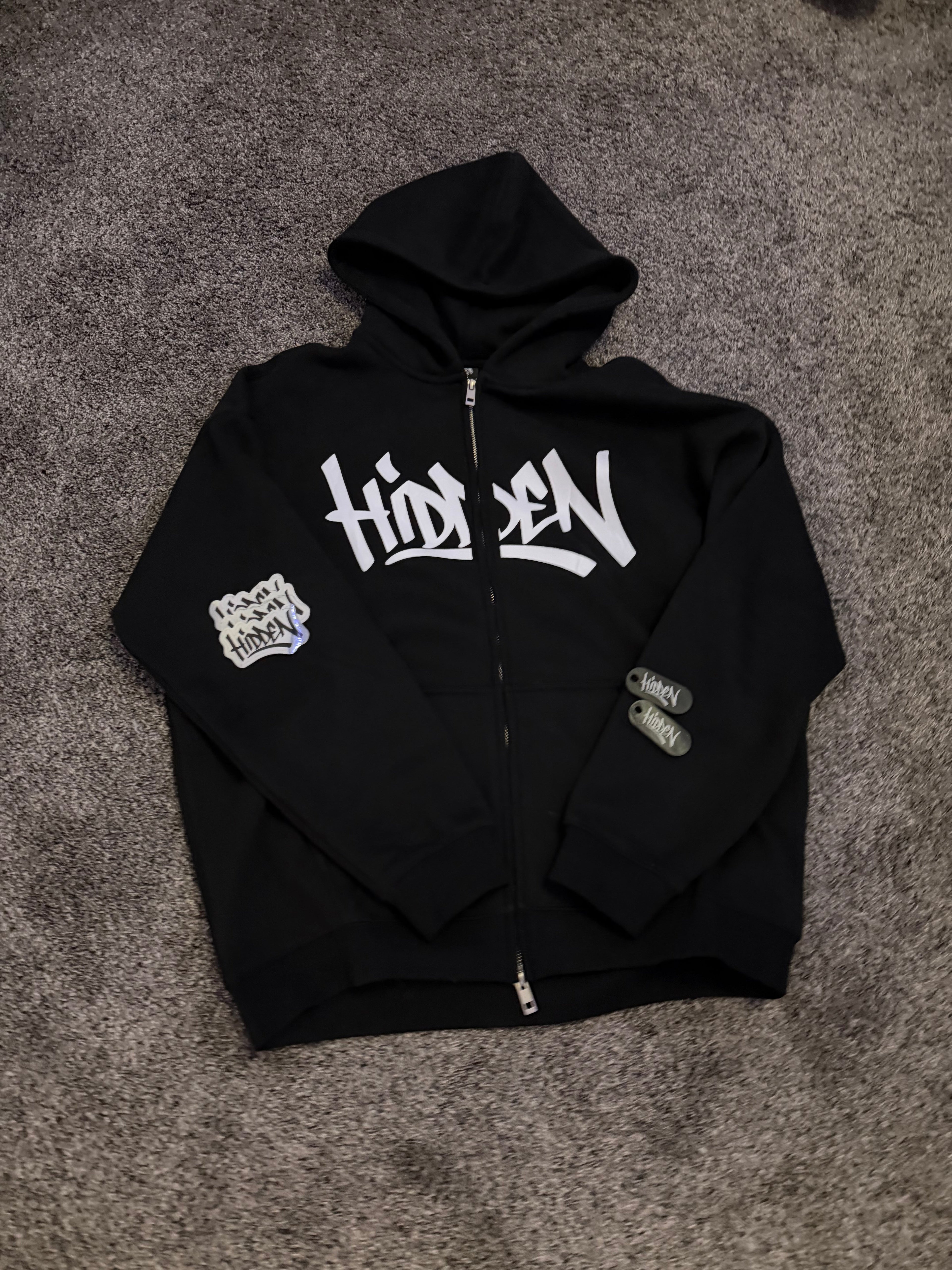 Hidden classic zip up